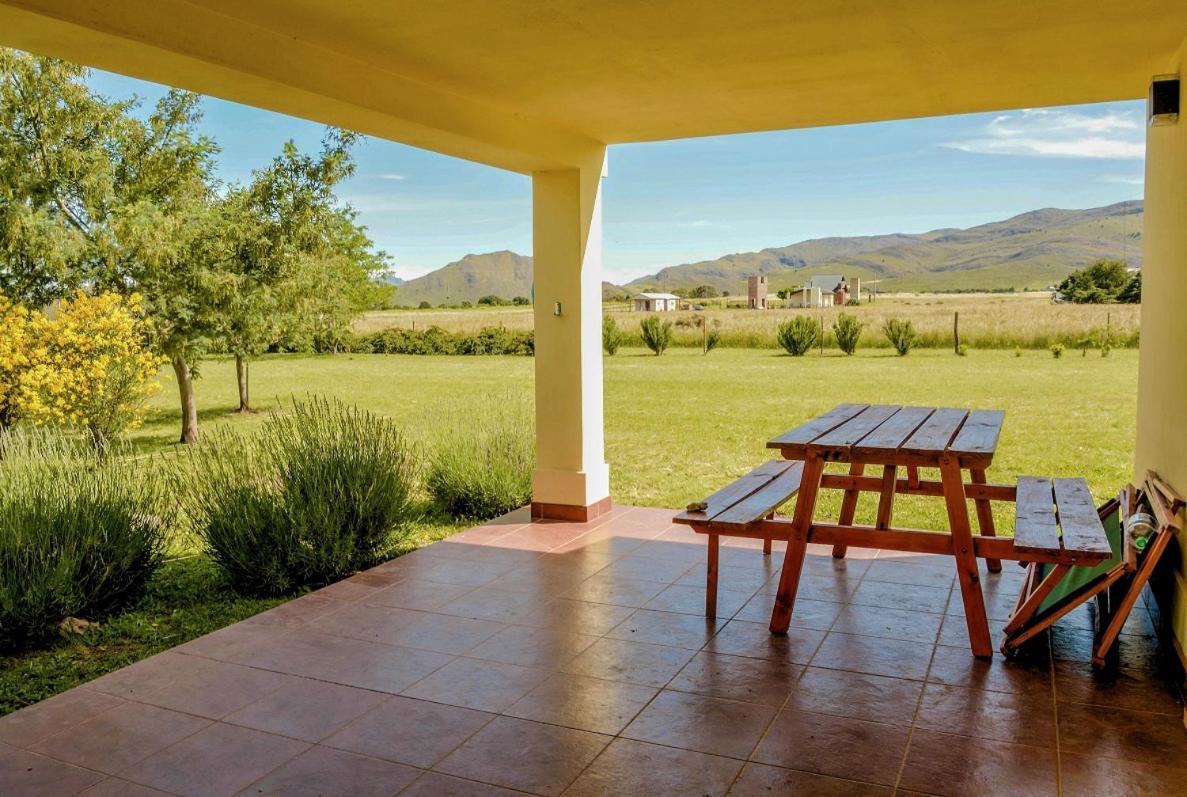 Cabanas De Las Pinturas Vila Sierra de la Ventana Exterior foto